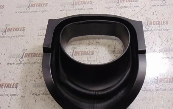 Steering wheel column trim