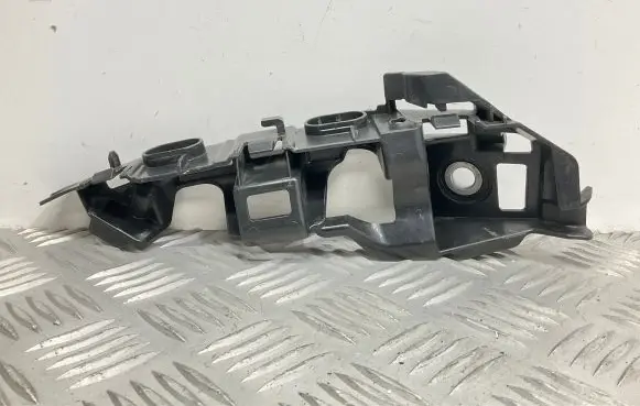Volkswagen Golf VII Front bumper mounting bracket 5G0807184A