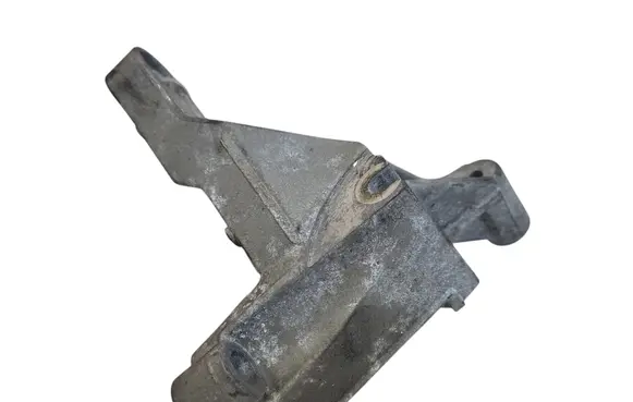 Mercedes-Benz A W177 Engine mounting bracket A2822034300