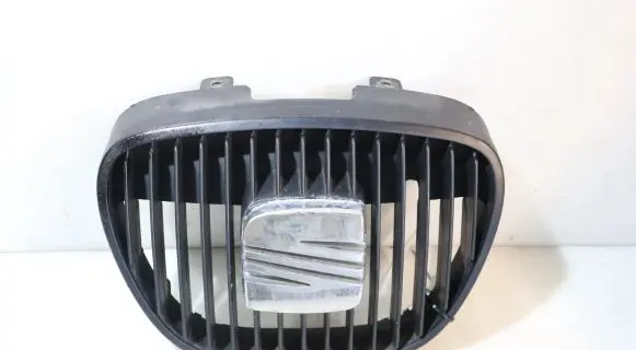Seat Ibiza III (6L) Front grill
