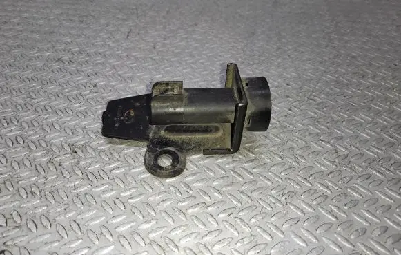 Hyundai i30 Bonnet alarm switch sensor 