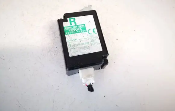 Toyota RAV 4 (XA30) Door control unit/module 8974142220