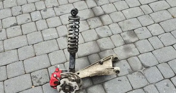 Microcar Due First Rear wheel hub spindle/knuckle 