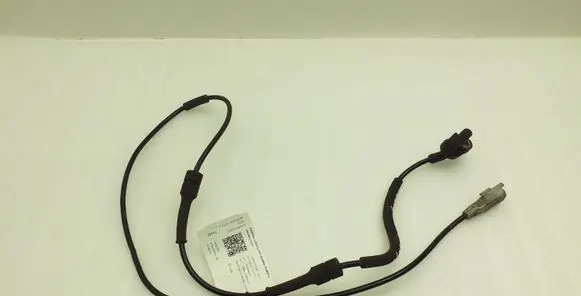Citroen Berlingo ABS brake wheel speed sensor 9646972580 0265007666