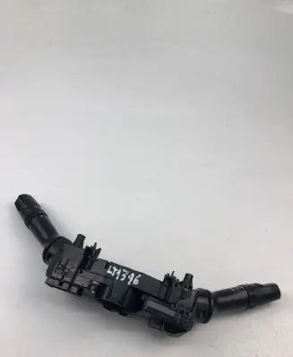 KIA Rio Indicator stalk 202008910