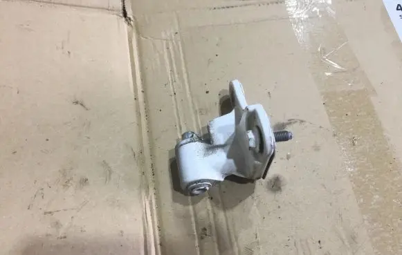 Mercedes-Benz SLK R172 Front door lower hinge 
