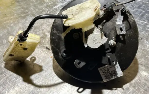 Citroen DS4 Brake booster 9674749280 0204711153