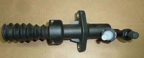 Peugeot 1007 Clutch master cylinder 6284600150