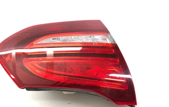 Mercedes-Benz C W205 Tailgate rear/tail lights A2059065900 624701 YAP2584914