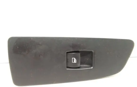 BMW 1 E81 E87 Electric window control switch 6970247