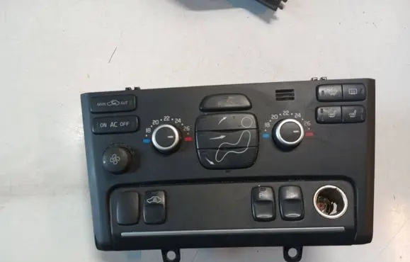 Volvo XC90 Climate control unit 30710682
