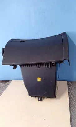 Honda Civic Glove box 77500SMGG010