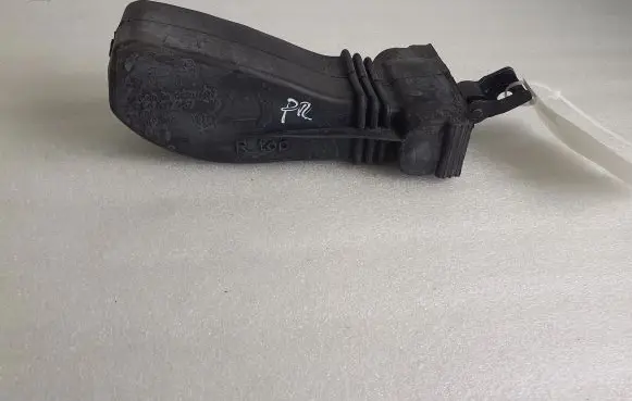 Porsche Cayenne (92A) Front door check strap stopper 7P0837267