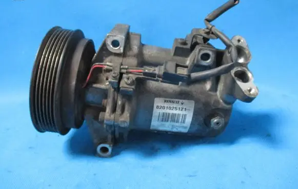 Renault Master III Air conditioning (A/C) compressor (pump) 8201025121