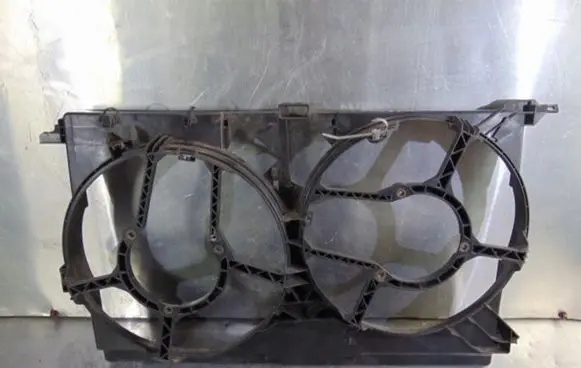 Opel Vectra C Other engine bay part