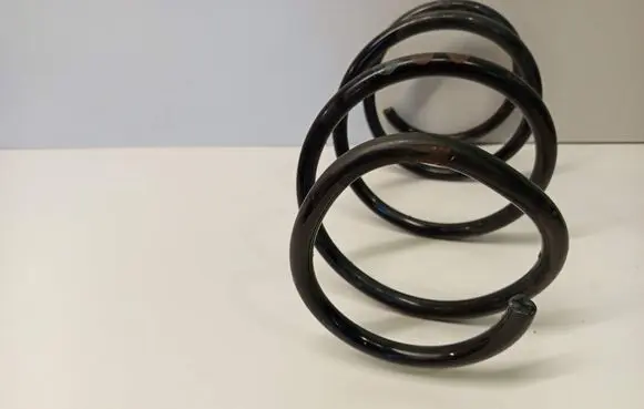 BMW 5 E60 E61 Front coil spring