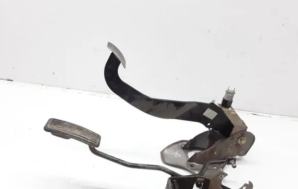 Land Rover Freelander Pedal assembly 