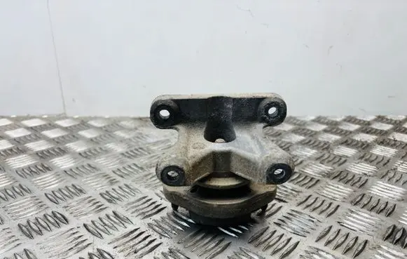 Audi A4 S4 B7 8E 8H Gearbox mounting bracket 8E0399115F