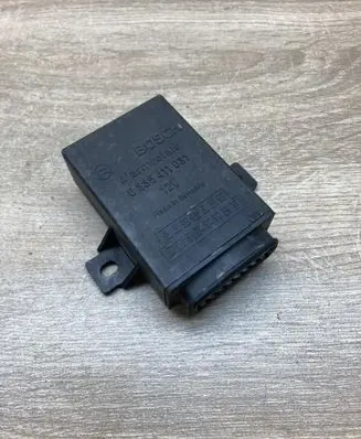 Mercedes-Benz 190 W201 Alarm relay 0335411031