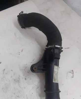 Audi A4 S4 B8 8K Intercooler hose/pipe 8K0145673