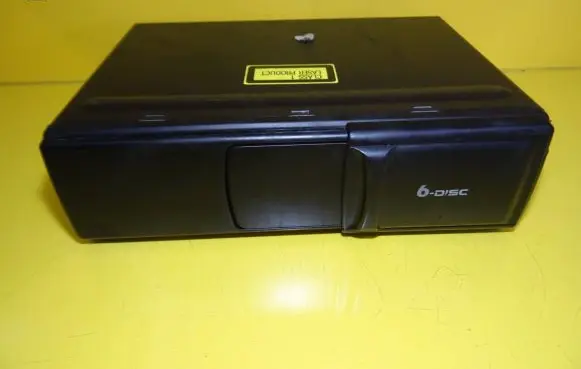Audi A6 S6 C5 4B CD/DVD changer 4B0035111