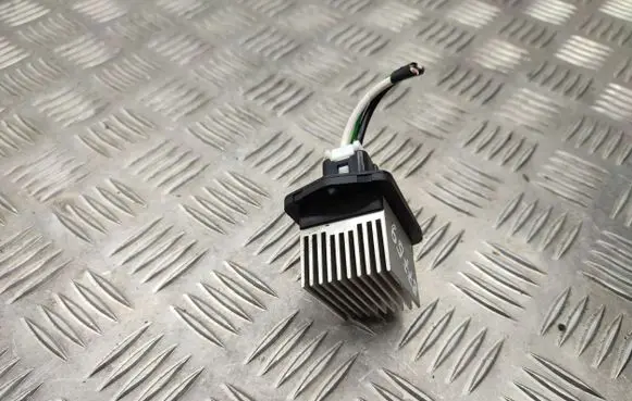 Heater blower motor/fan resistor