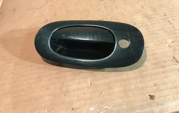 Jaguar XJ X308 Front door exterior handle R20192 GREEN