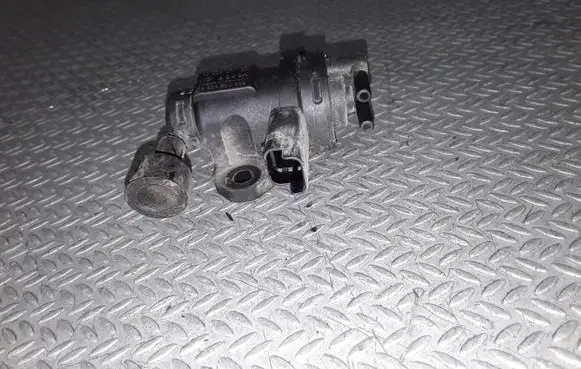 Peugeot 807 Turbo solenoid valve 0928400309