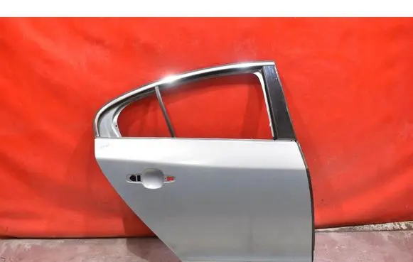 Volvo S60 Rear door 