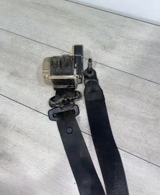 Ford Focus C-MAX Front seatbelt 65601 040673