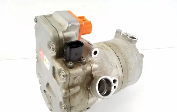 Audi e-tron Air conditioning (A/C) compressor (pump) 4G0816797E