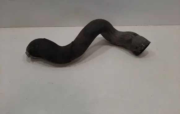 Volvo V70 Intercooler hose/pipe 30792545