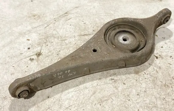 Volvo V70 Rear upper control arm/wishbone