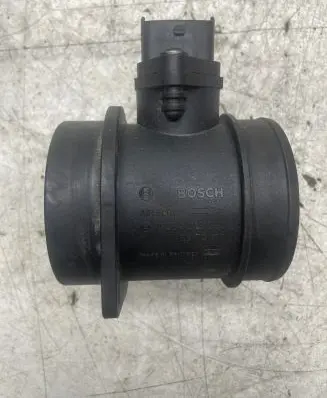 Volvo S60 Mass air flow meter 8670115 0280218068