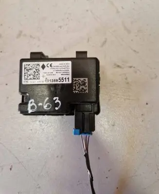 Opel Astra K Door central lock control unit/module 13595511 2H0143392 F00HJ01226