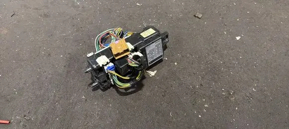 Volvo S40, V40 Fuse box set 30662309