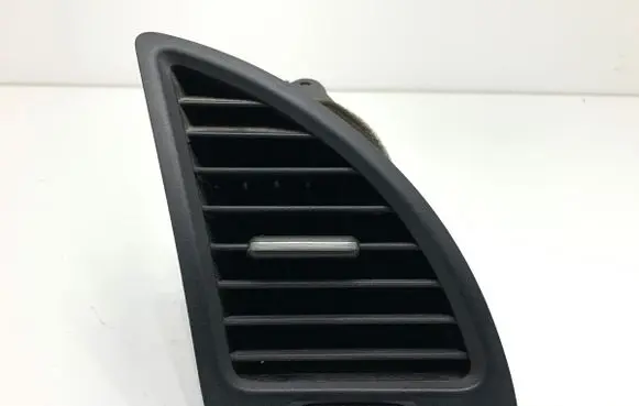 Honda Civic Dashboard side air vent grill/cover trim 77630-SMG-G000-M1