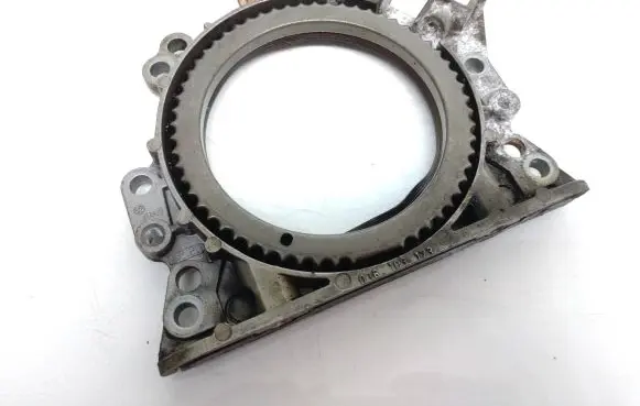 Skoda Octavia Mk2 (1Z) other engine part 036103173