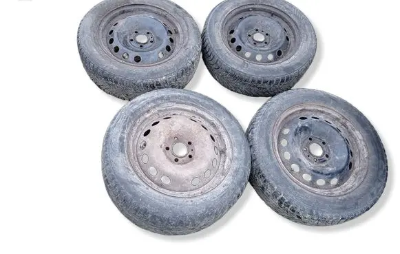 Volvo V70 R16 steel rim 9173248
