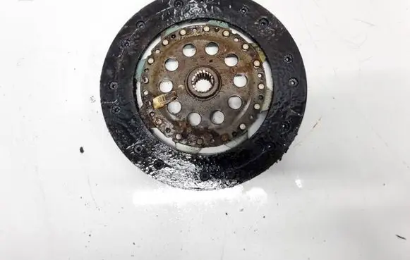 Volvo S60 Clutch pressure plate 9181056B 9181056-B