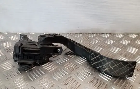 Audi A6 S6 C5 4B Accelerator throttle pedal 6PV00837602 8D1723523N