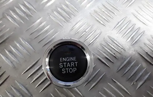 Toyota Corolla Verso AR10 Engine start stop button switch 15A710