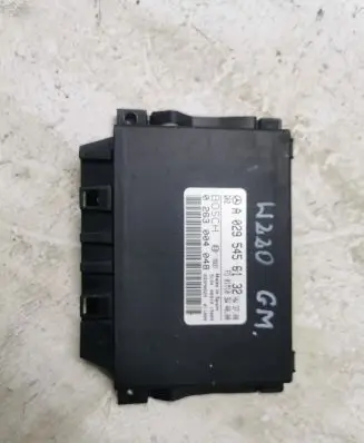 Mercedes-Benz S W220 Parking PDC control unit/module A0295456132