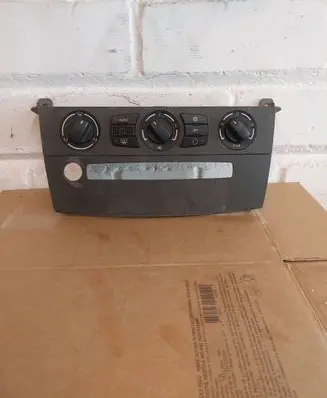 BMW 5 E60 E61 Climate control unit 6944018 900241530013 0145603