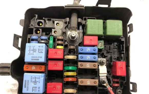 Citroen C-Elysée Fuse box set PCFPP00296