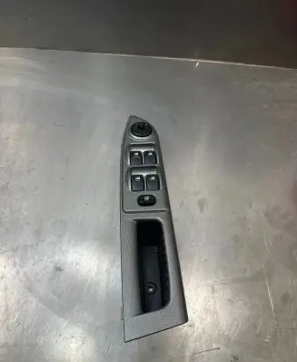Hyundai Getz Electric window control switch