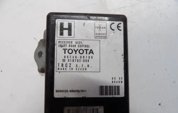 Toyota Yaris Door central lock control unit/module 897400D100 61B702000