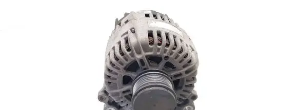 Volkswagen Golf IV Generator/alternator