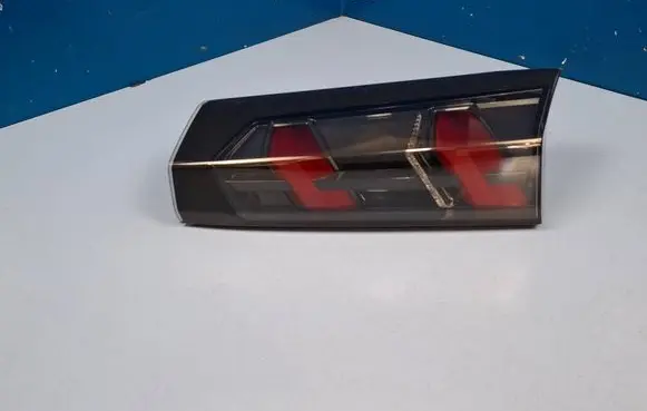 Peugeot 2008 II Tailgate rear/tail lights 9825957180