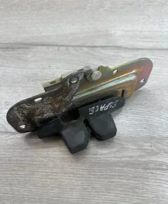 Renault Espace IV Tailgate/trunk/boot lock/catch/latch
